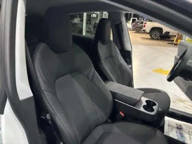 Tesla Model Y LONG RANGE, снимка 13