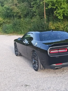 Dodge Challenger 5.7, снимка 5