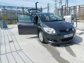 Toyota Auris, снимка 12