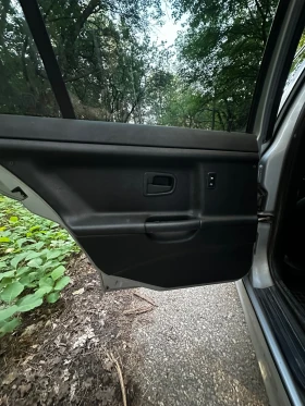 BMW 320 - 4000 € / 7823.32 лв. - 17393366 10