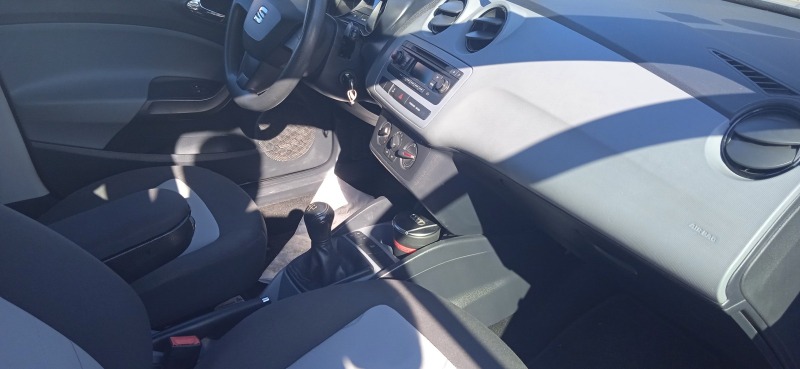 Seat Ibiza 1.2 tdi, снимка 5 - Автомобили и джипове - 39069028