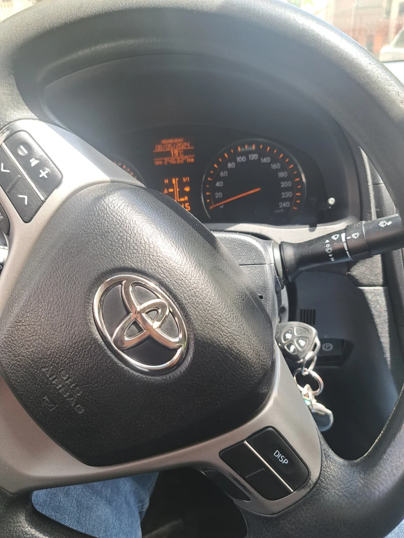 Toyota Avensis T27, снимка 15 - Автомобили и джипове - 47471422