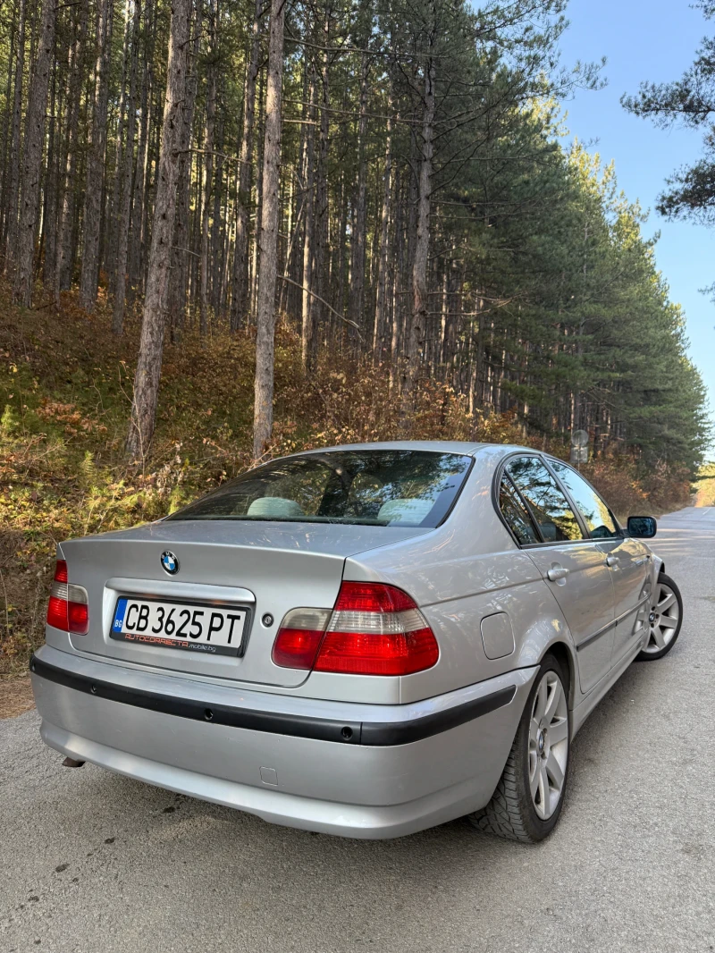 BMW 320, снимка 6 - Автомобили и джипове - 47912611