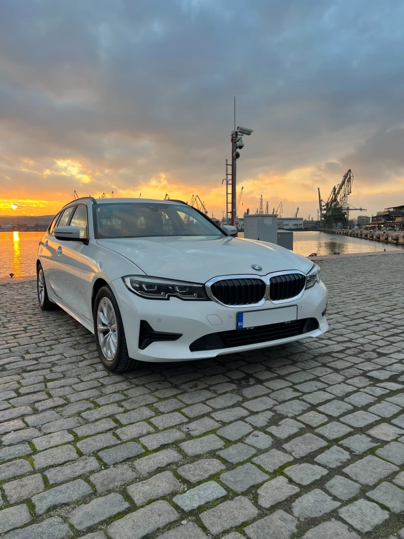 BMW 318 D с ГАРАНЦИЯ 11.2026, снимка 1 - Автомобили и джипове - 48747765