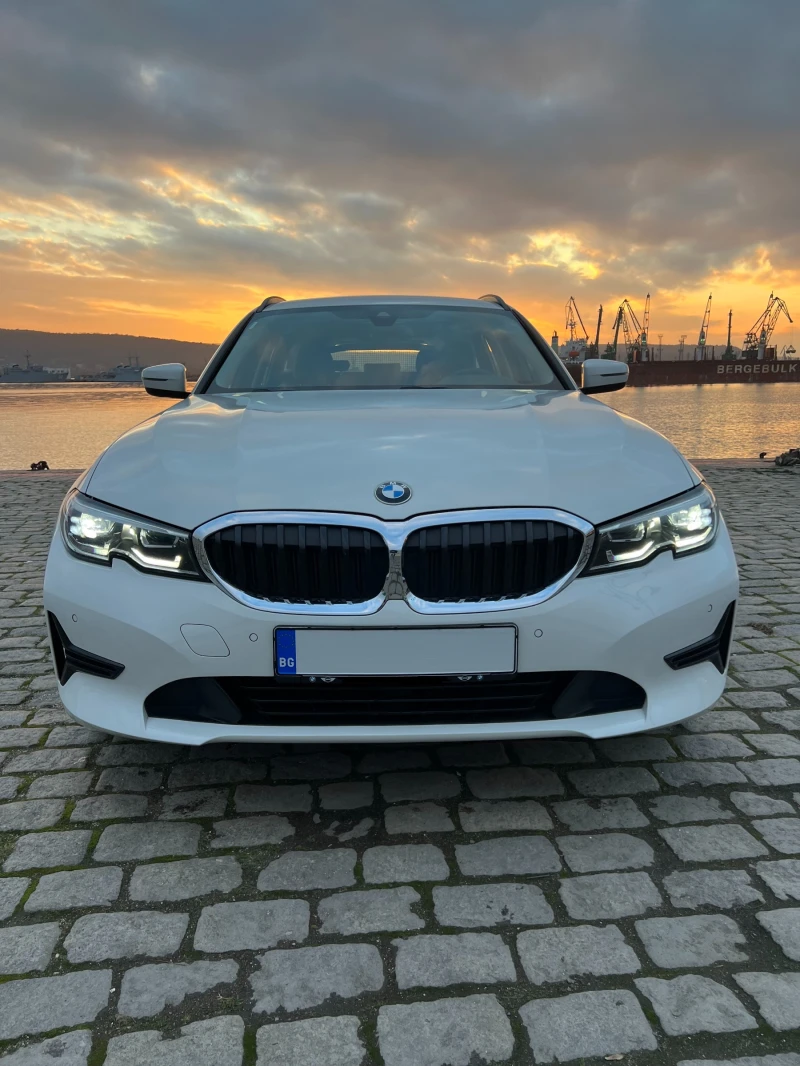 BMW 318 D с ГАРАНЦИЯ 11.2026, снимка 2 - Автомобили и джипове - 48747765