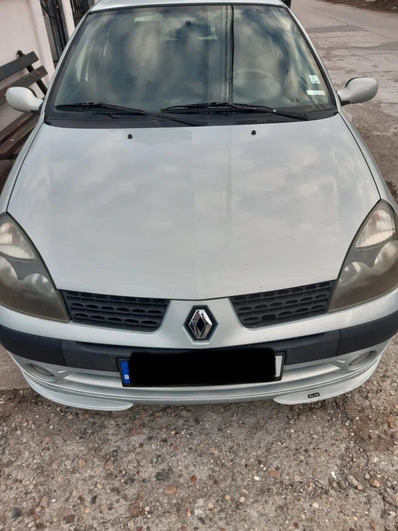 Renault Clio, снимка 5 - Автомобили и джипове - 48669049