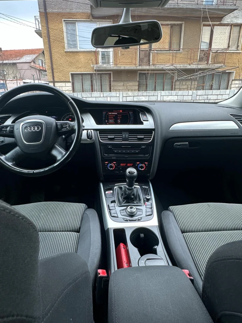 Audi A4 2.0 TDI 6-скорости, снимка 5 - Автомобили и джипове - 48695252