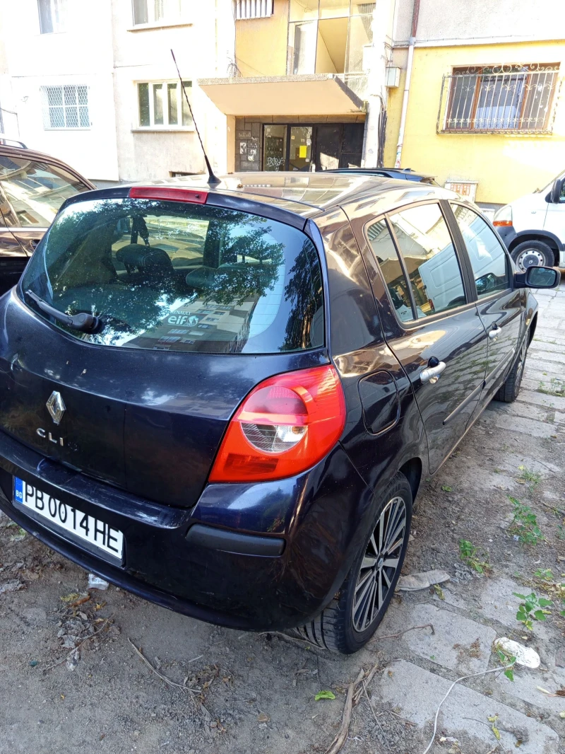 Renault Clio 2.0, снимка 6 - Автомобили и джипове - 52630162