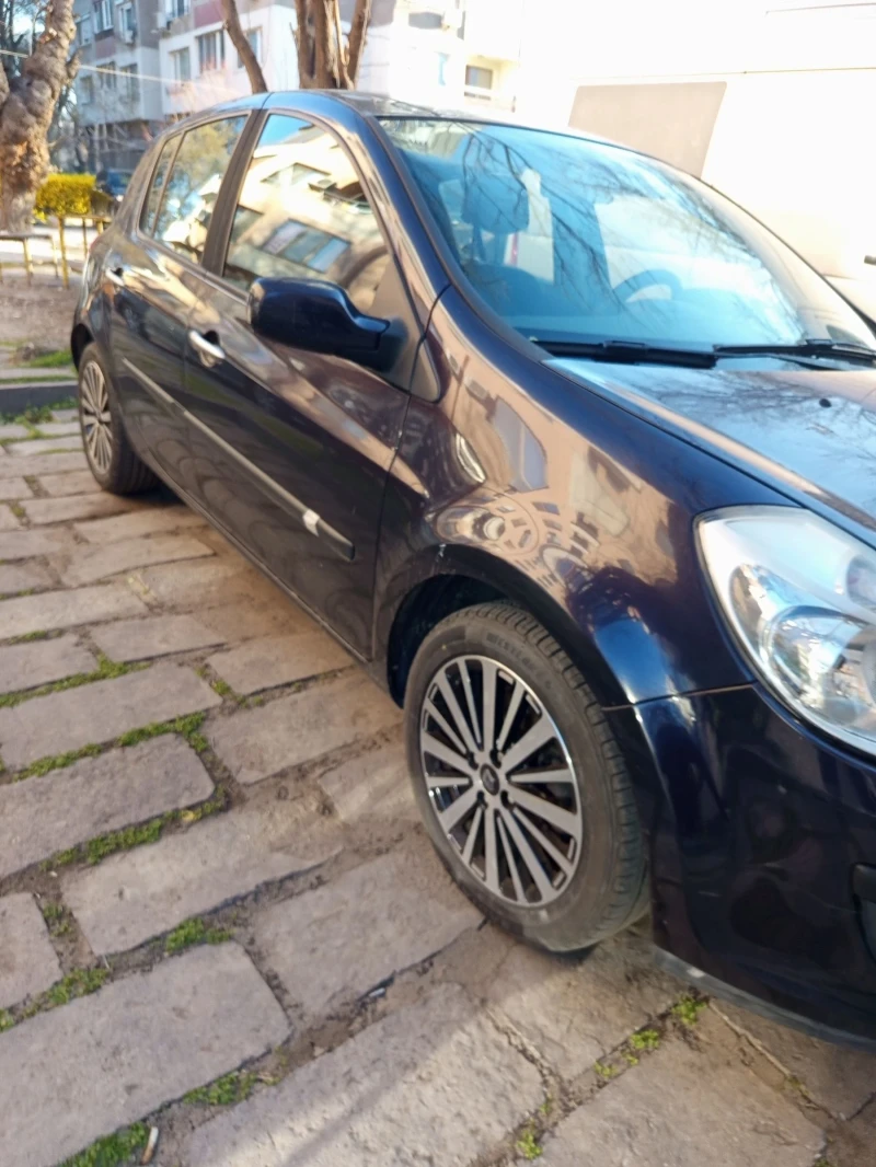 Renault Clio 2.0, снимка 2 - Автомобили и джипове - 49580156