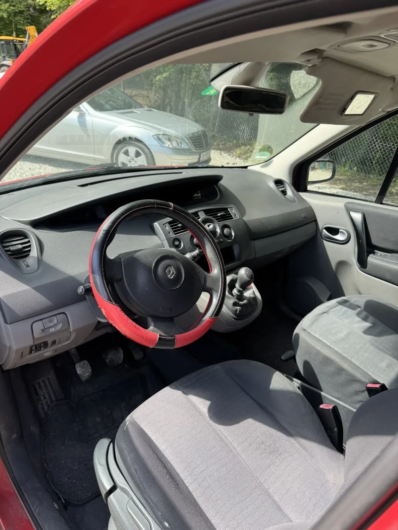 Renault Scenic, снимка 11 - Автомобили и джипове - 51886998