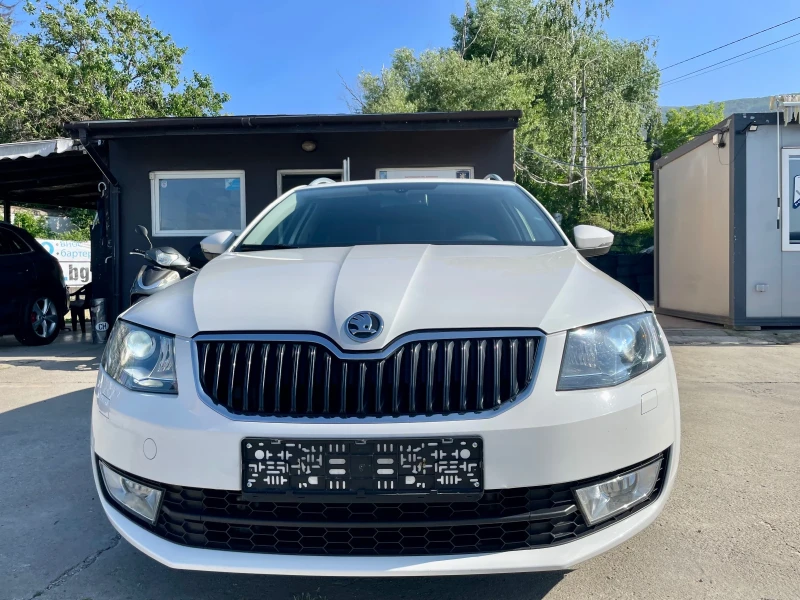 Skoda Octavia 1.8 TSi 4x4 Автоматик Навигация Швейцария, снимка 8 - Автомобили и джипове - 50650469