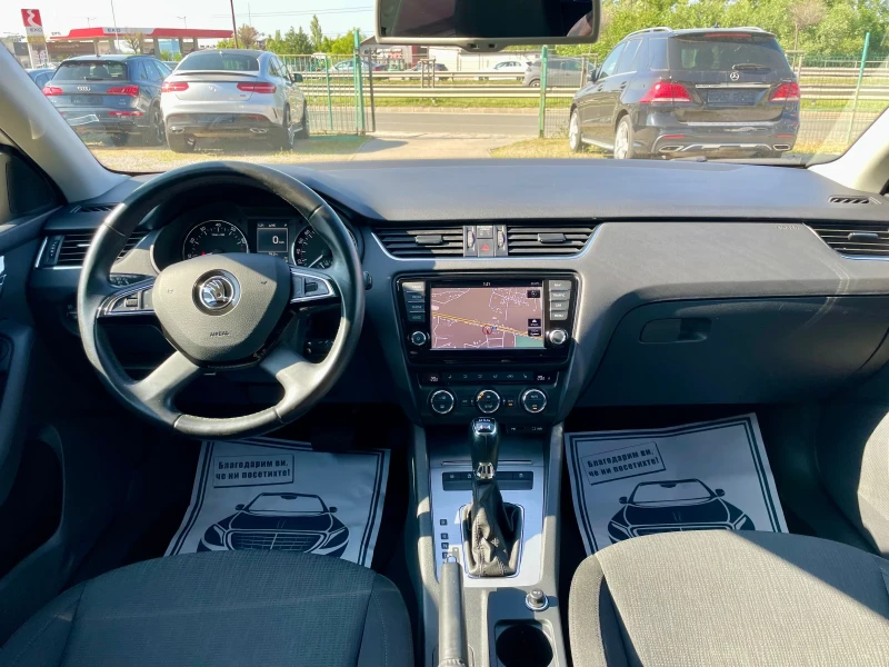 Skoda Octavia 1.8 TSi 4x4 Автоматик Навигация Швейцария, снимка 13 - Автомобили и джипове - 50650469