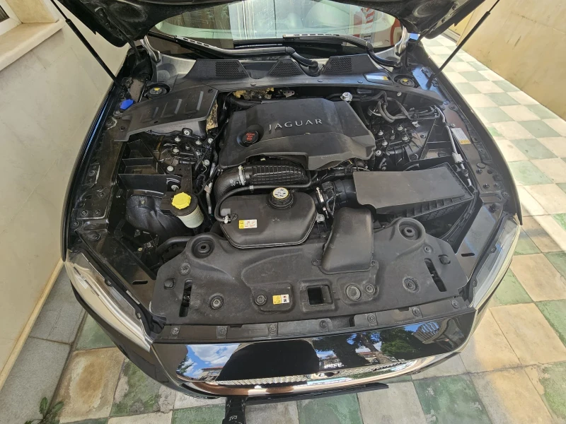 Jaguar Xj 3.0 d portfolio 275, снимка 12 - Автомобили и джипове - 51790663