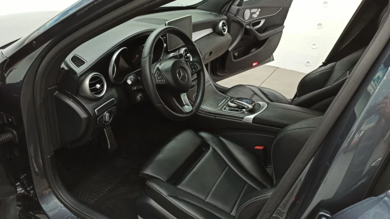 Mercedes-Benz C 300 AMG 4MATIC W205, снимка 10 - Автомобили и джипове - 51384611