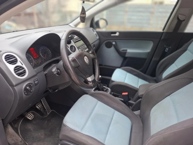 VW Golf Plus CROSS, 2, 0TDI, 140 К.С. BMM, снимка 15 - Автомобили и джипове - 51446616