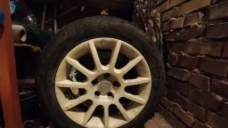 Audi A4 Комби, снимка 5 - Автомобили и джипове - 52682300