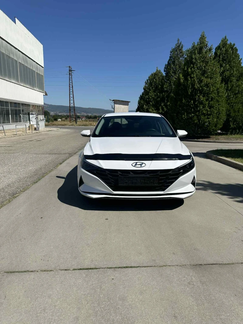 Hyundai Elantra, снимка 5 - Автомобили и джипове - 51539911
