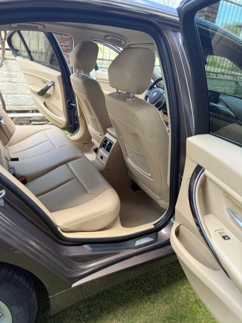 BMW 320 320d xDrive, снимка 9 - Автомобили и джипове - 52449509