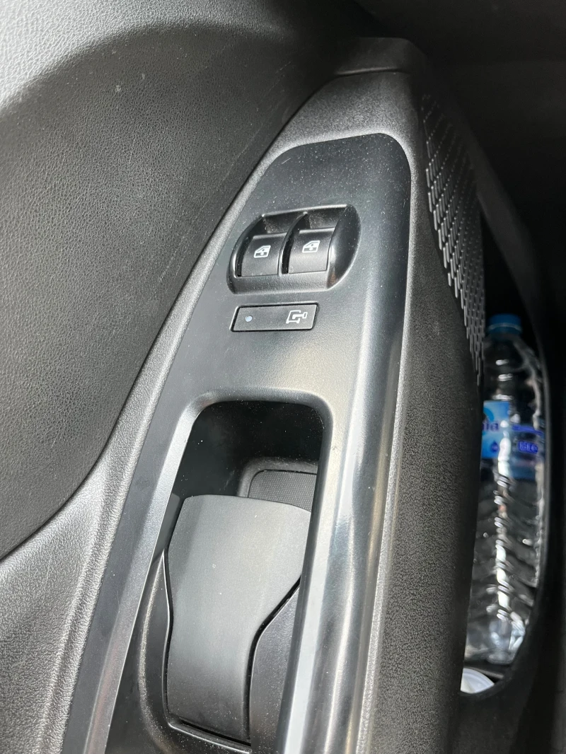 Fiat Doblo 1.6 Professional , снимка 11 - Автомобили и джипове - 52285692