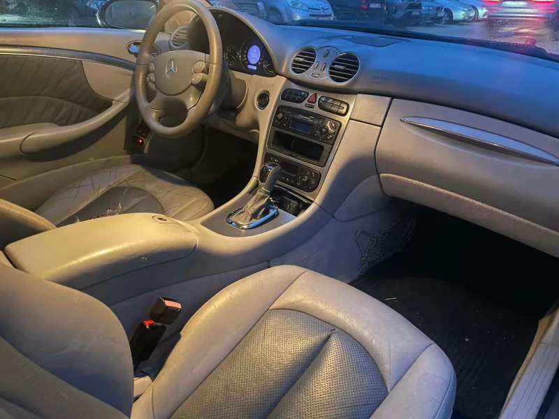Mercedes-Benz CLK 240, снимка 6 - Автомобили и джипове - 52555654
