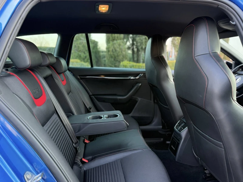Skoda Octavia VRS РЕАЛЕН ПРОБЕГ !, снимка 14 - Автомобили и джипове - 53316570