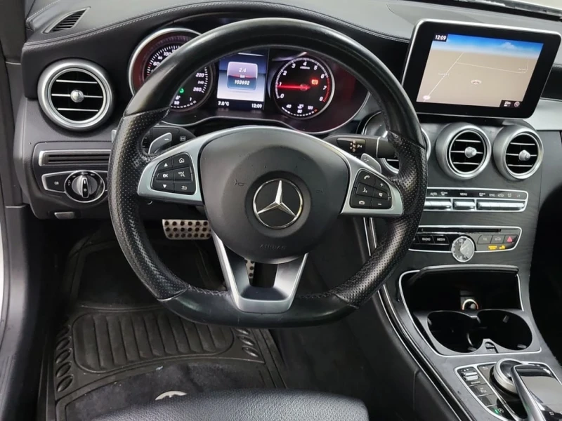 Mercedes-Benz C 300 COUPE | ПОДГРЕВИ| PANO | BURMESTER | CARFAX , снимка 12 - Автомобили и джипове - 53413284