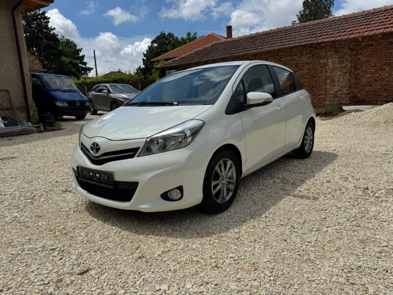 Toyota Yaris 1.33i Sport/ Бяла перла - 13299 лв. - 77478459 1
