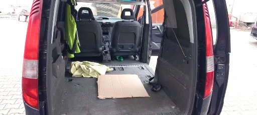 Mercedes-Benz Vaneo 1.7 cdi, снимка 8 - Автомобили и джипове - 53623258