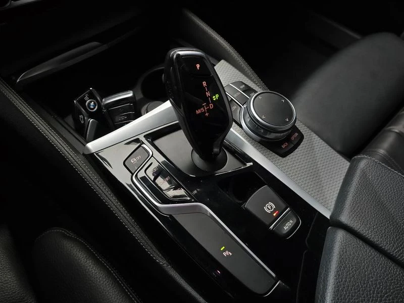BMW 520 520d M Sport package| 187к.с., снимка 9 - Автомобили и джипове - 55804020