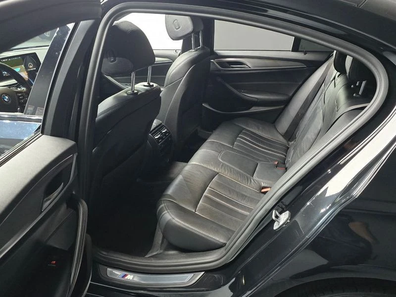 BMW 520 520d M Sport package| 187к.с., снимка 11 - Автомобили и джипове - 55804020