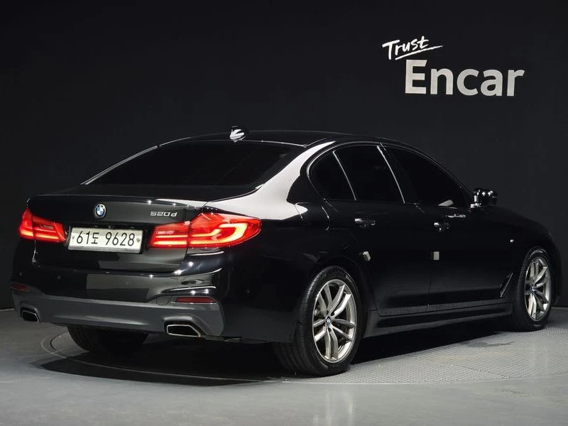 BMW 520 520d M Sport package| 187к.с., снимка 2 - Автомобили и джипове - 55804020