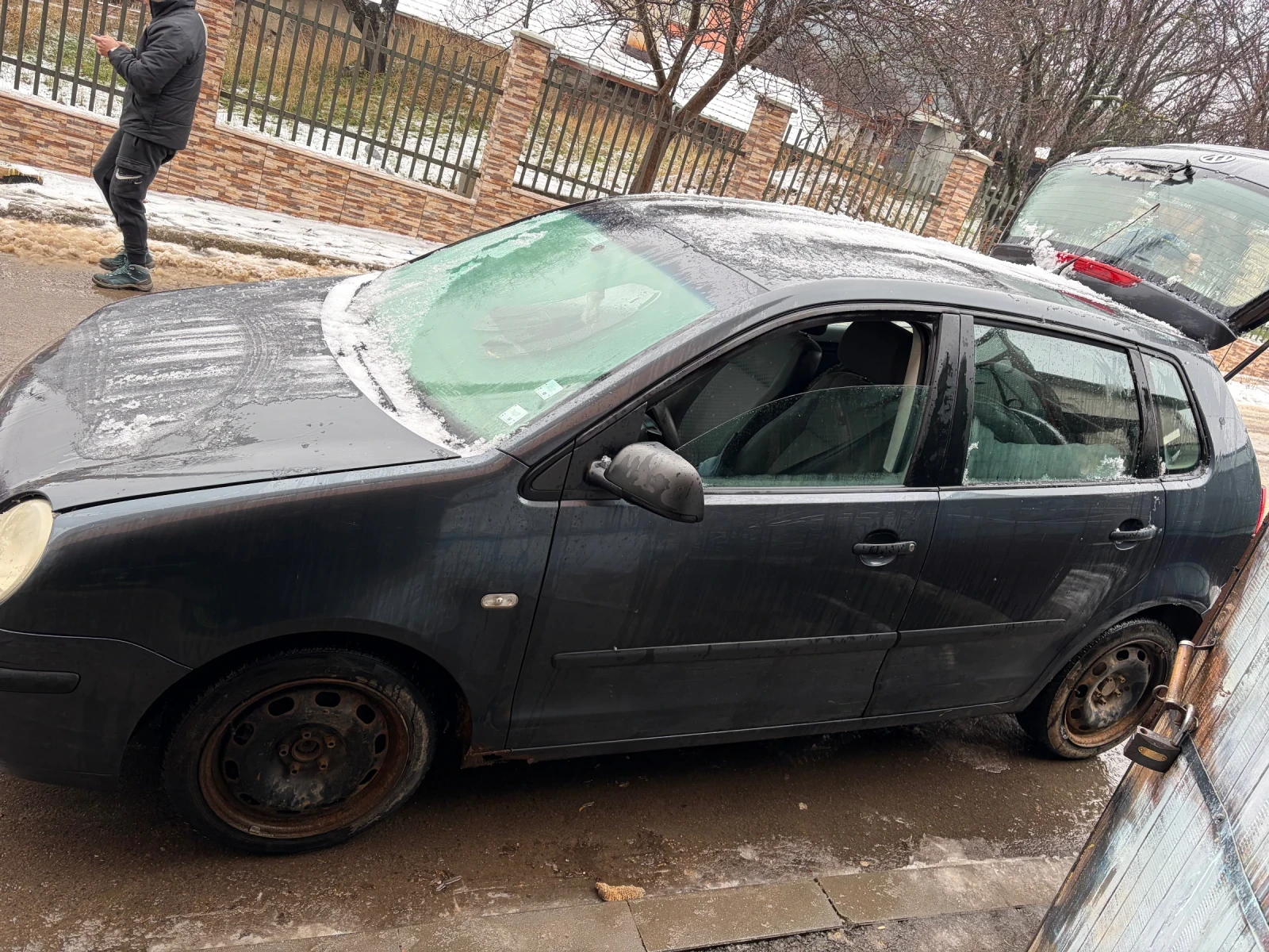 VW Polo 1900, снимка 3 - Автомобили и джипове - 37748089