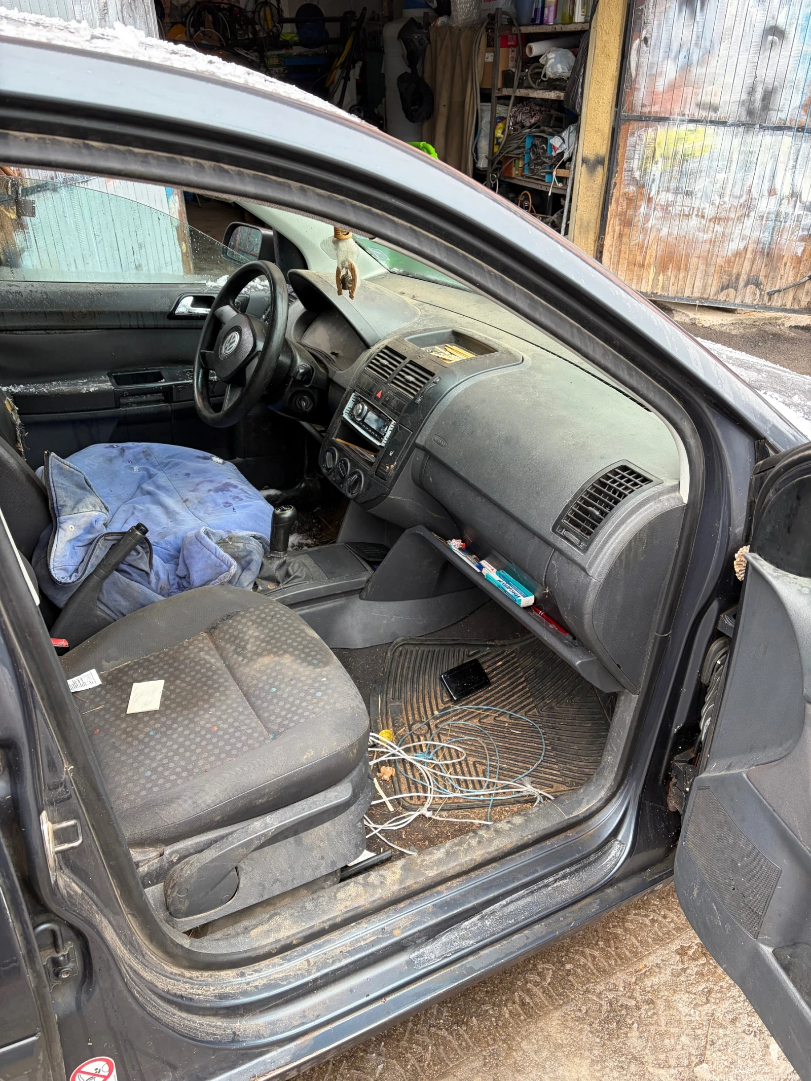 VW Polo 1900, снимка 7 - Автомобили и джипове - 37748089