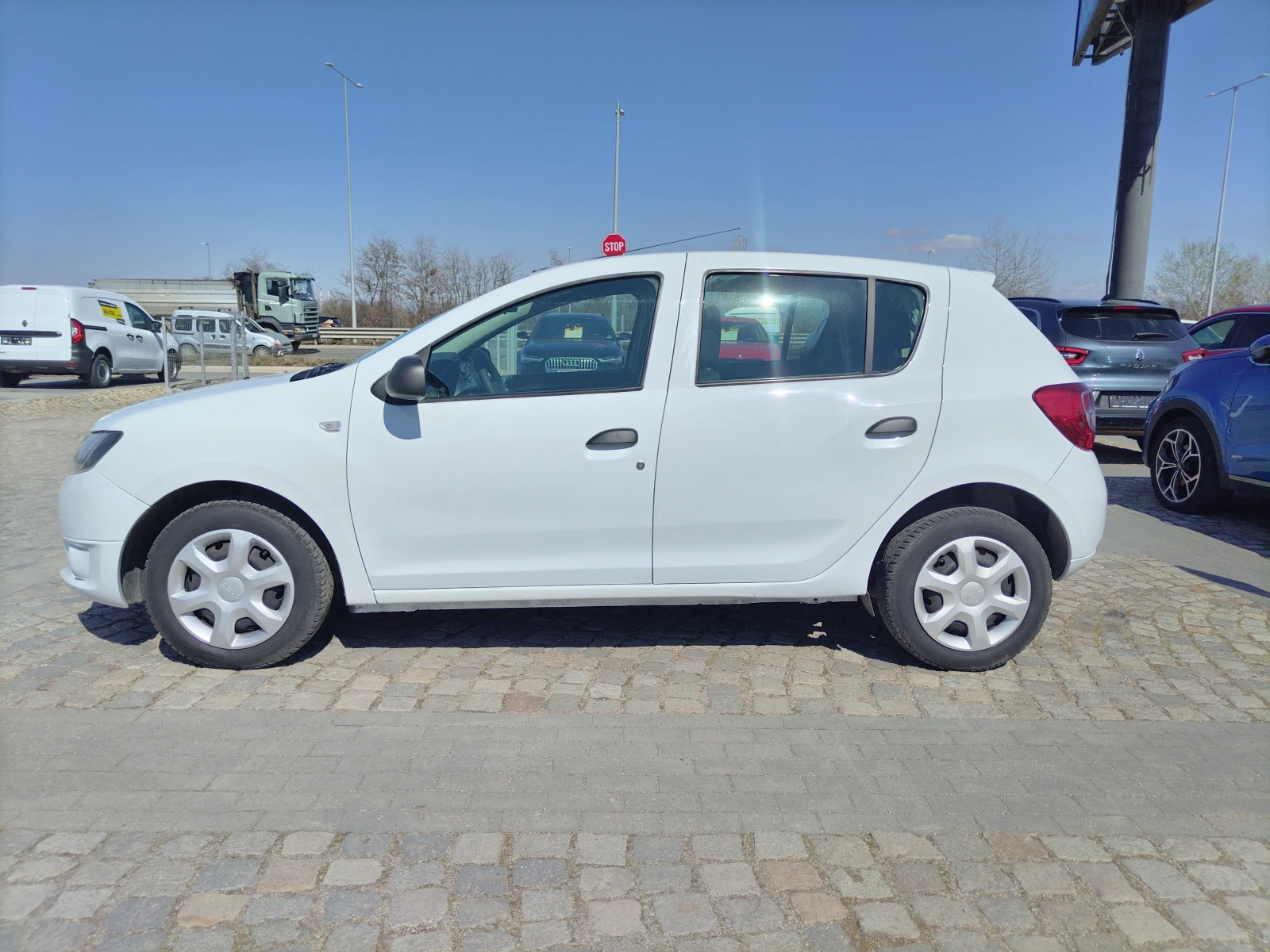 Dacia Sandero 1.2/ 75к.с./ N1/ (3+ 1)м. - изображение 4