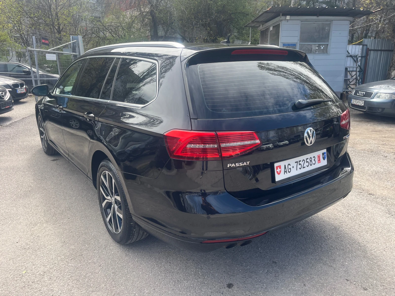 VW Passat 1.8TSI Highline  180 HP - изображение 4