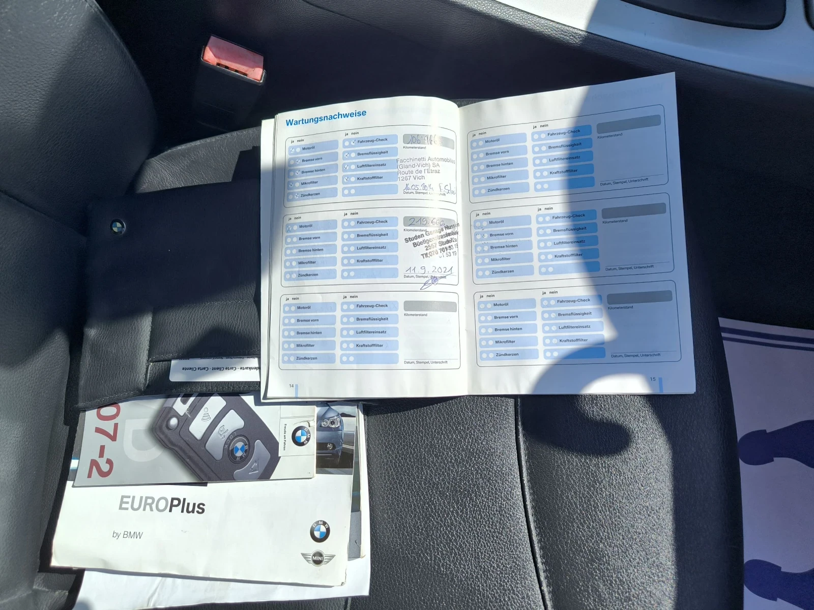 BMW 320 2.0D automatic  | Mobile.bg — изображение 12