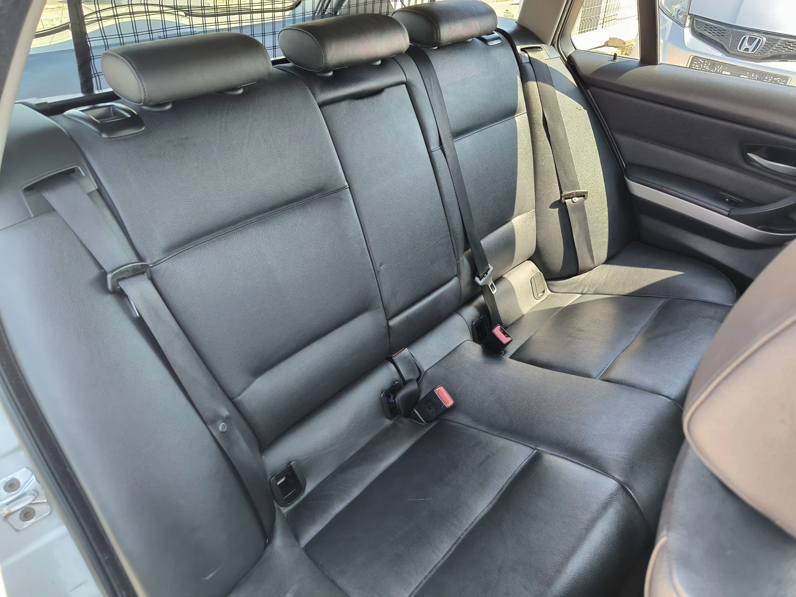 BMW 320 2.0D automatic  | Mobile.bg — изображение 11