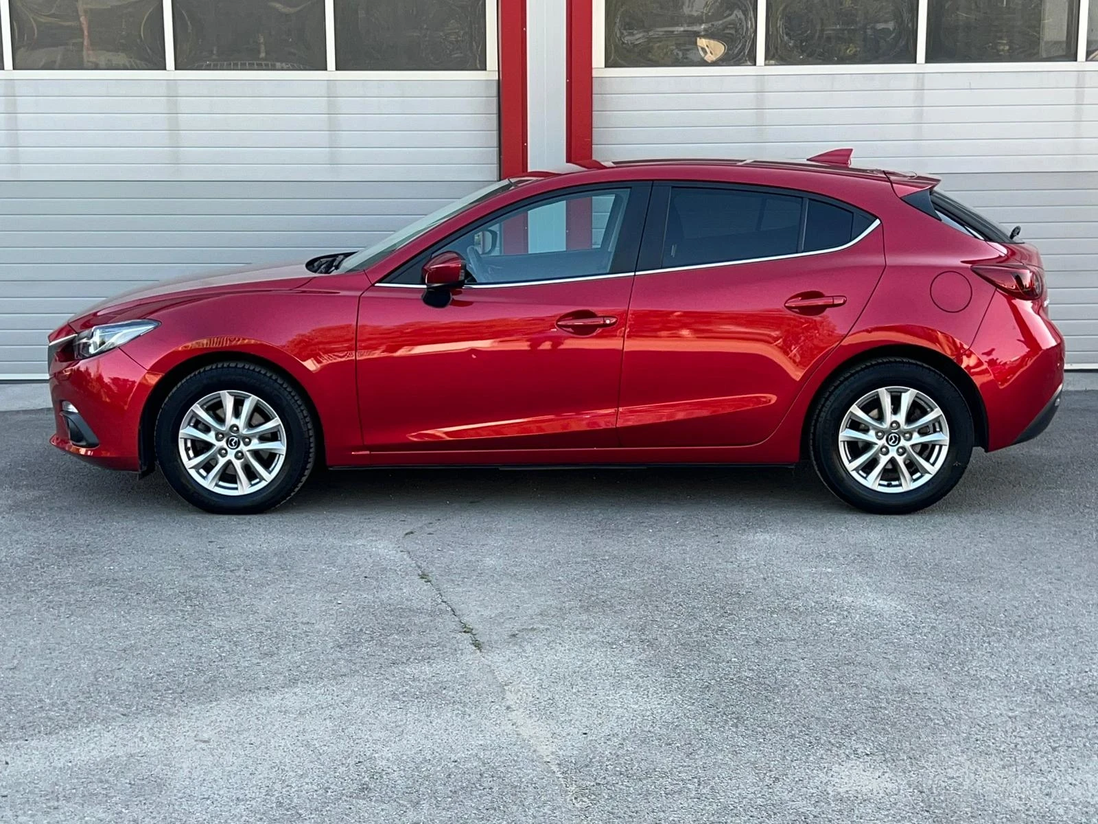 Mazda 3 1.5D SKYACTIVE AUTOMATIK START STOP NAVI 68000KM!! - изображение 6