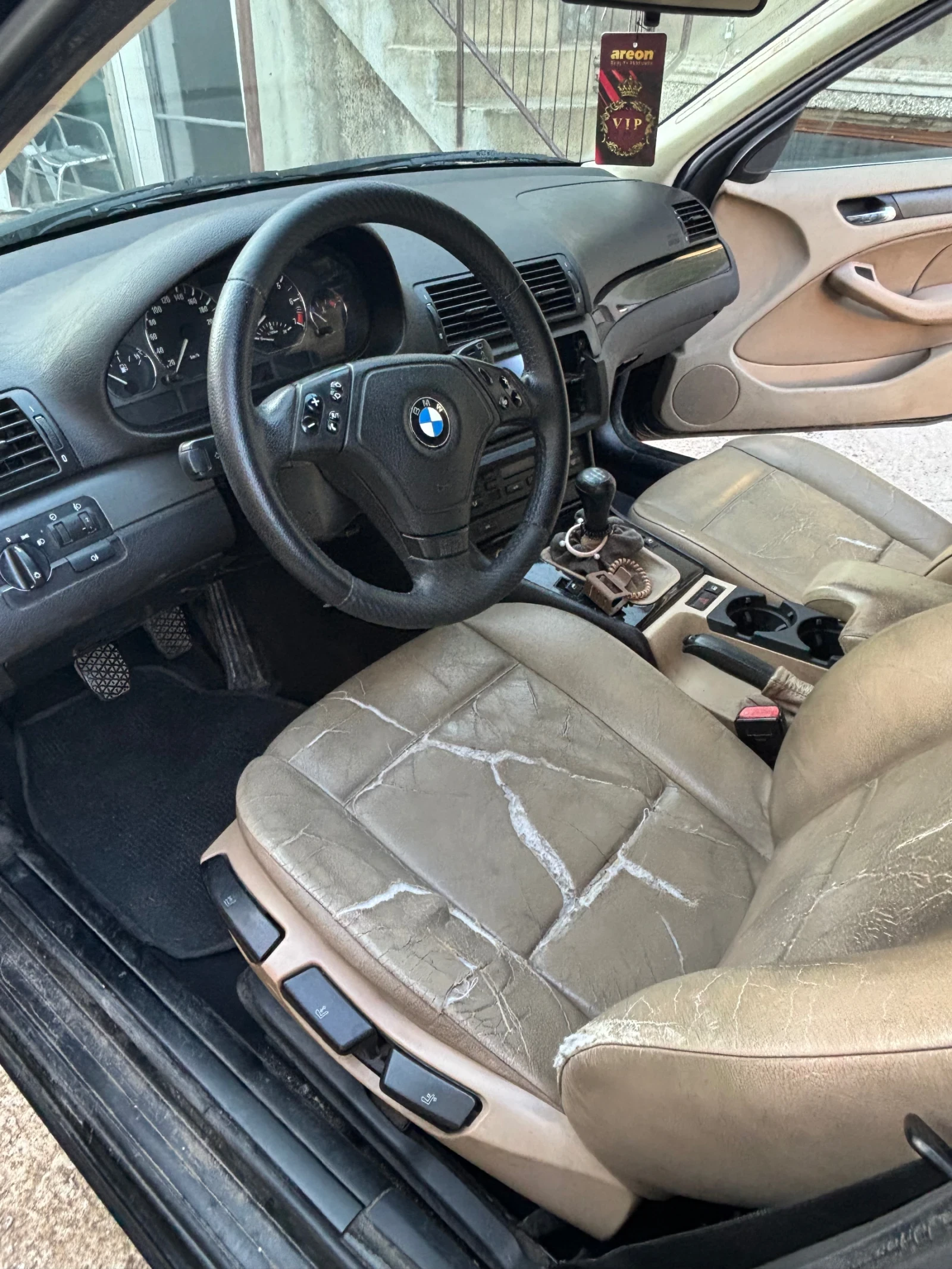BMW 320  - изображение 6