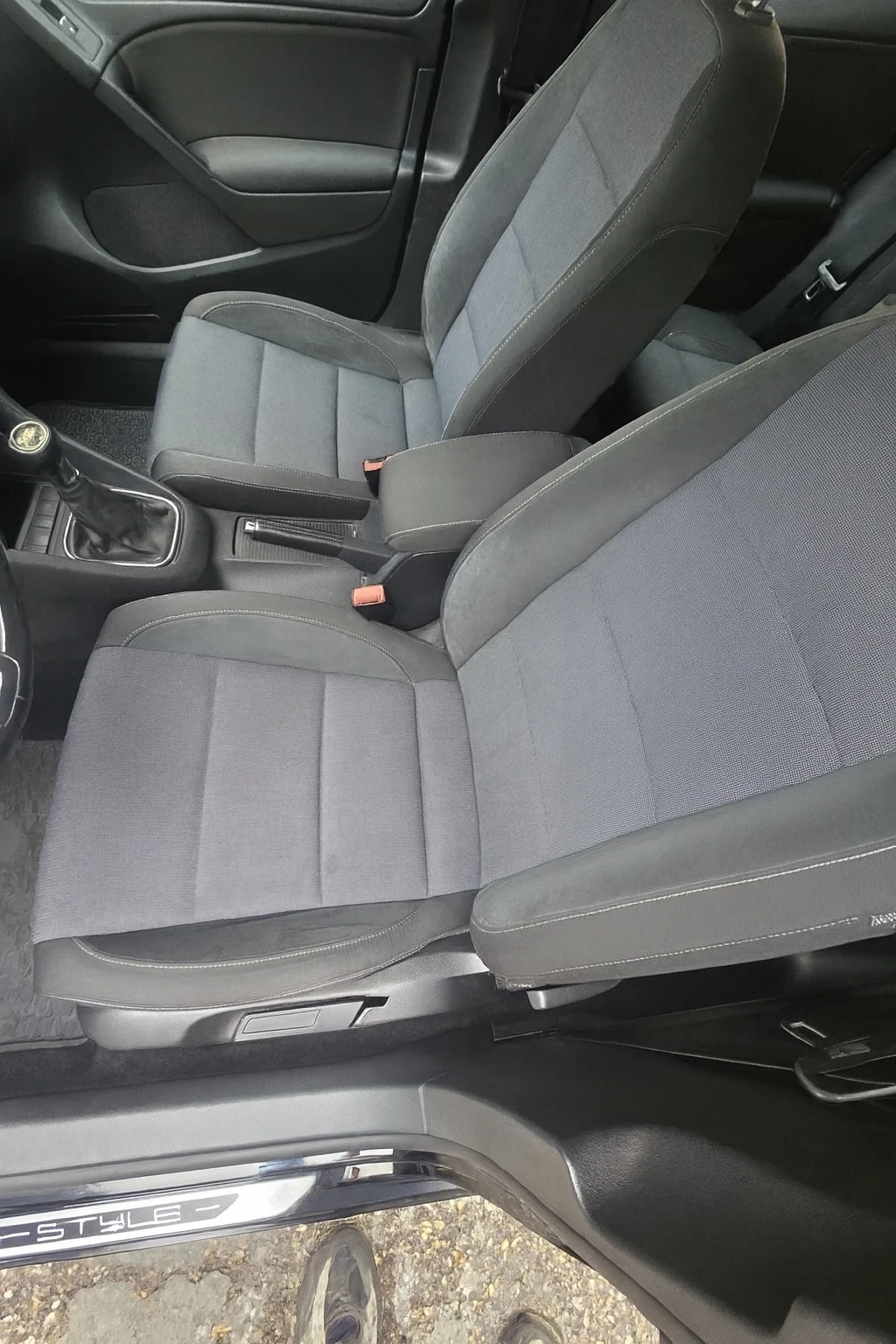 VW Golf 6 1.2 CARPLAY | Mobile.bg   11