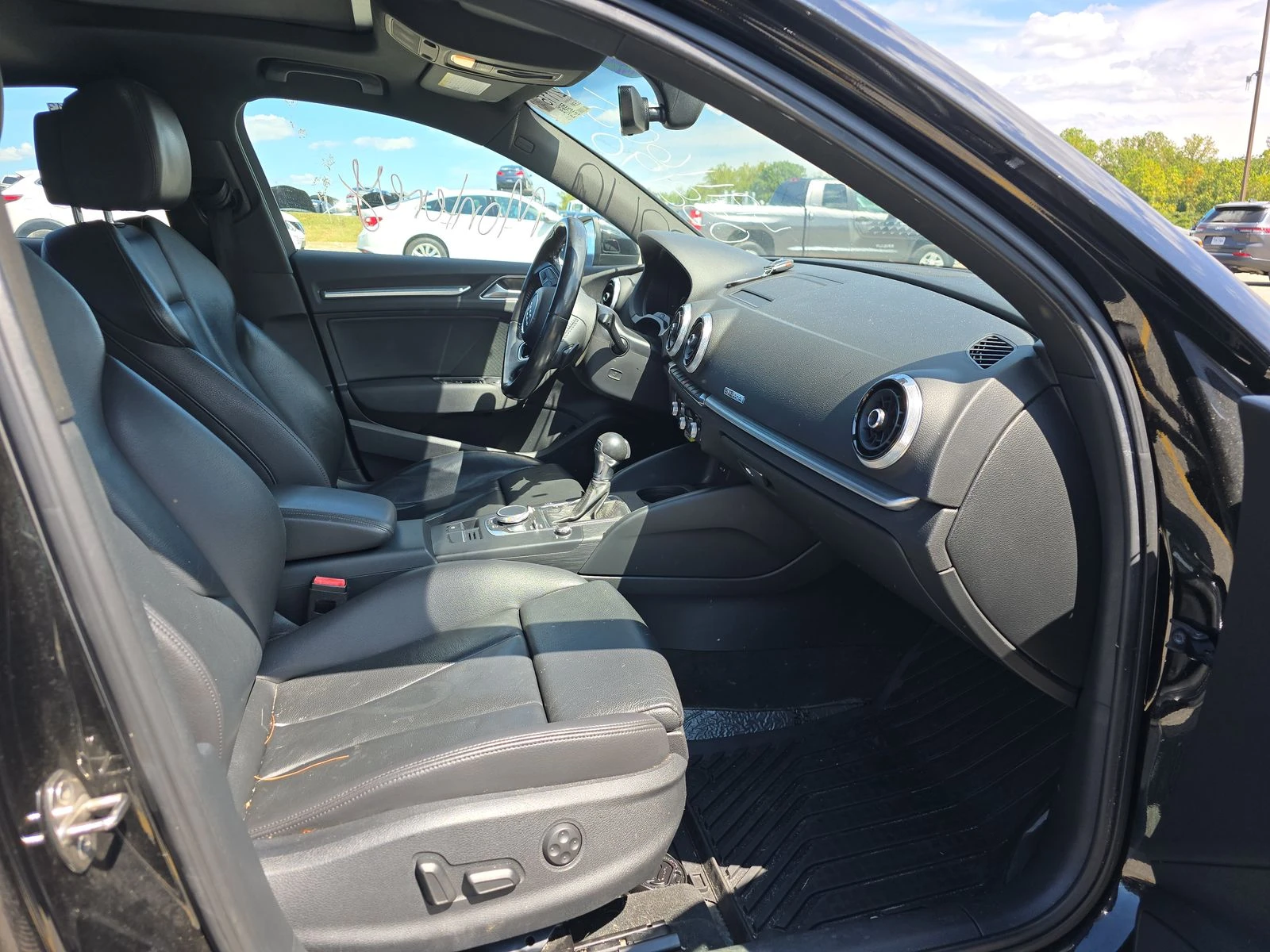 Audi A3 PREMIUM PLUS* QUATTRO* KEYLESS* DIGITAL* PODGREV*  | Mobile.bg — изображение 12
