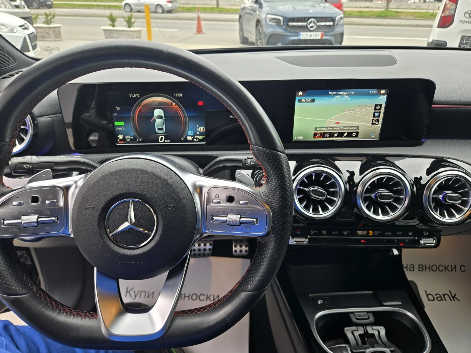 Mercedes-Benz A 250 AMG Plug-in хибрид, снимка 15 - Автомобили и джипове - 54030222