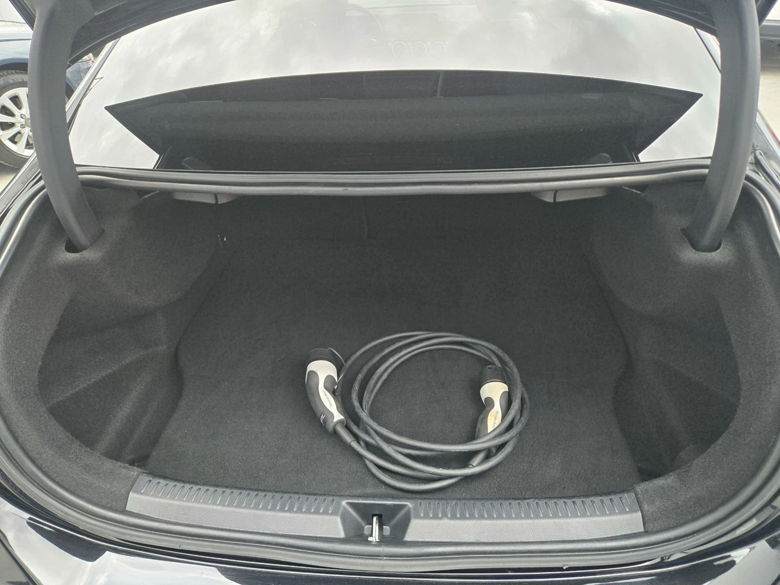 Mercedes-Benz A 250 AMG Plug-in хибрид, снимка 12 - Автомобили и джипове - 54030222