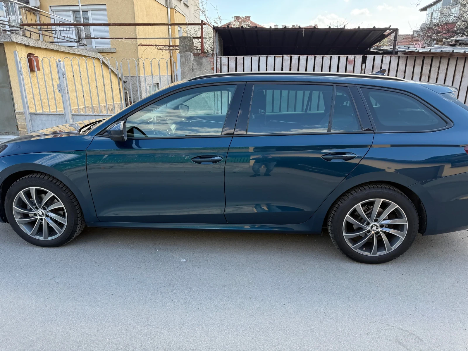 Skoda Octavia, снимка 4 - Автомобили и джипове - 54100627