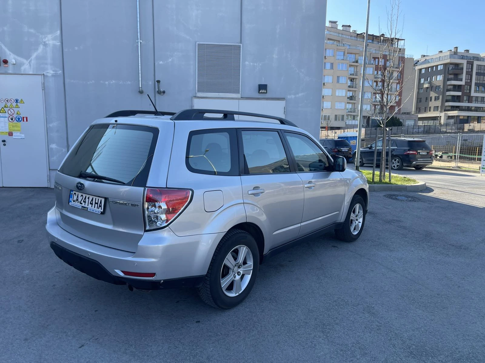 Subaru Forester 2.0, снимка 3 - Автомобили и джипове - 54362936