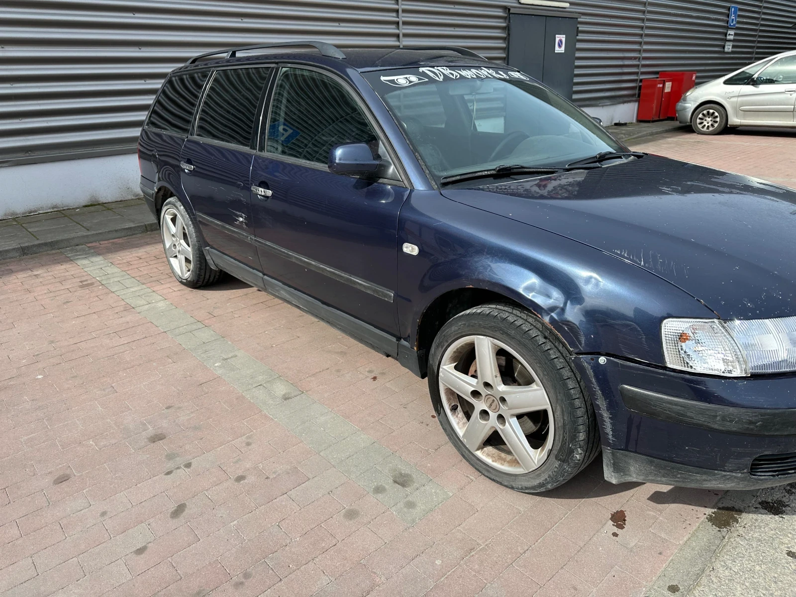 VW Passat 1.9TDI AFN, снимка 6 - Автомобили и джипове - 54427823