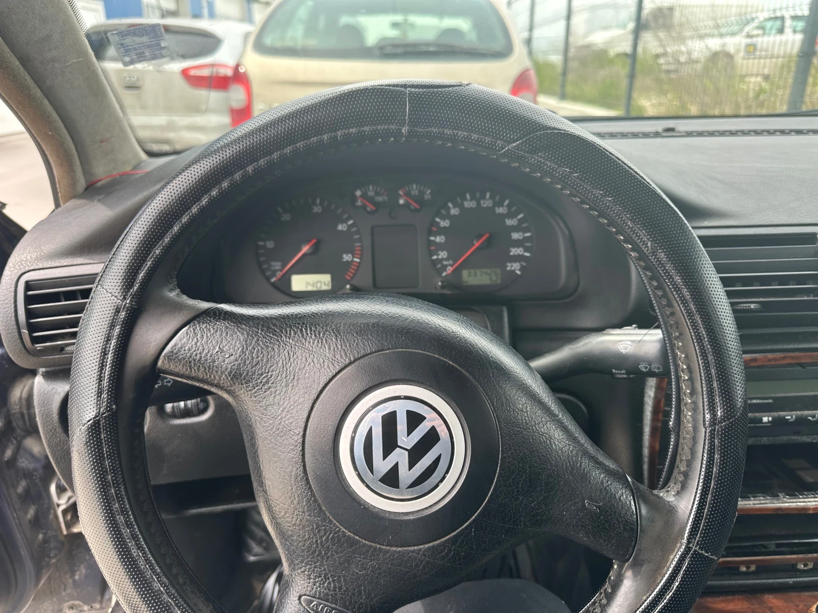 VW Passat 1.9TDI AFN, снимка 8 - Автомобили и джипове - 54427823