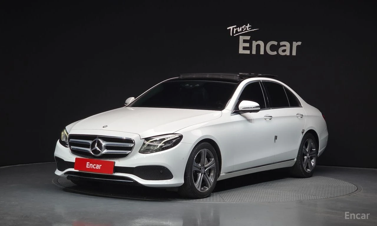 Mercedes-Benz E 300 AMG* PACK* 4MATIC* ���������* �����* ���������* LA | Mobile.bg � ����������� 1