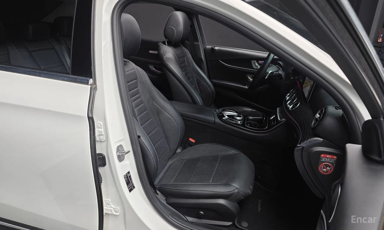 Mercedes-Benz E 300 AMG* PACK* 4MATIC* ���������* �����* ���������* LA | Mobile.bg � ����������� 15