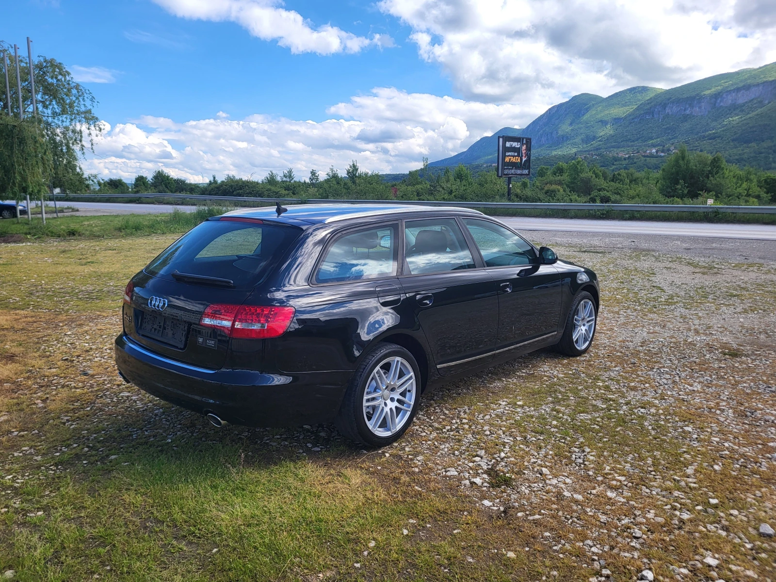 Audi A6 2.0TDi FaceLift, снимка 5 - Автомобили и джипове - 54602950